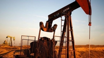 Giá dầu của Azerbaijan tăng vọt