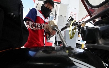 Philippines: Giảm giá lớn đối với dầu diesel và dầu hỏa