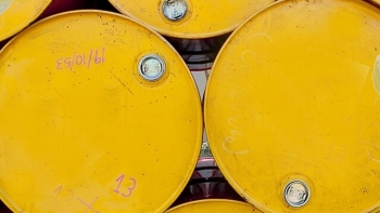 Mức chiết khấu dầu Urals của Nga tiếp tục giảm so với dầu Brent