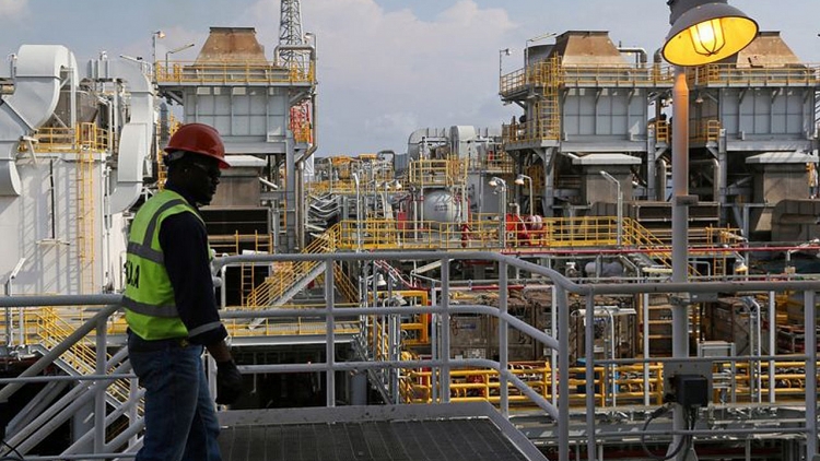 Sản lượng dầu của Nigeria sụt giảm do đình công