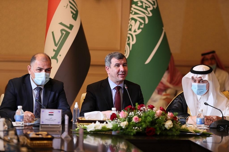 Iraq triển khai các dự án điện và khí đốt với Ả Rập Saudi