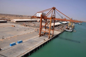 Iraq chuyển cảng thương mại thành cảng dầu