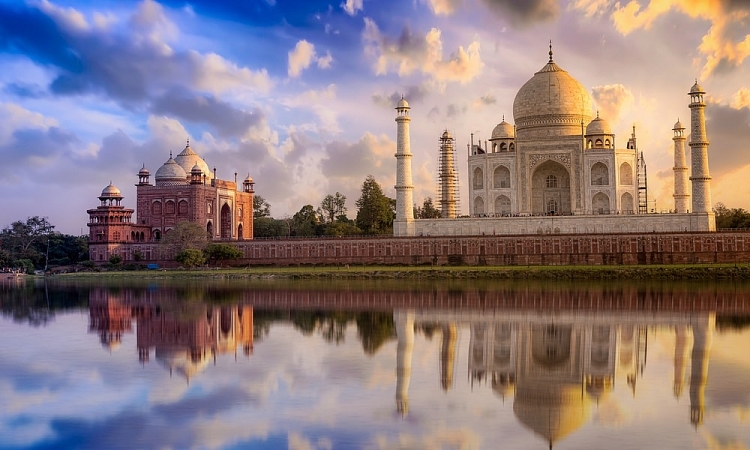 Sự thật kinh ngạc về Taj Mahal – Biểu tượng của Ấn Độ
