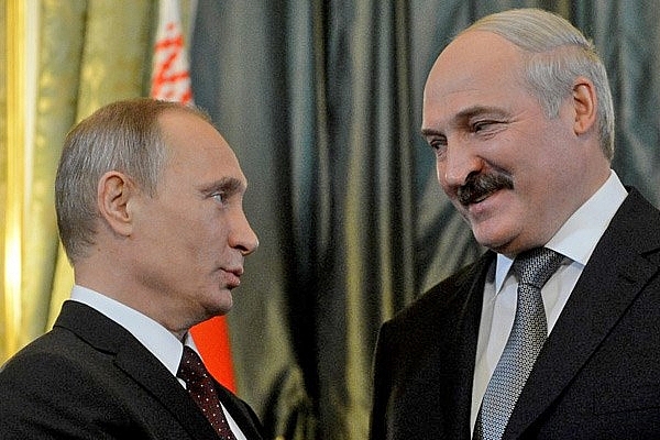 Belarus đề nghị mua một mỏ dầu của Nga
