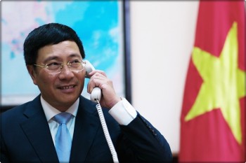 PTT Phạm Bình Minh điện đàm với Ngoại trưởng Mỹ về Biển Đông