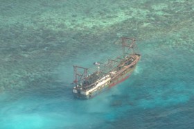 Tàu Trung Quốc bị Philippines bắt giữ ở Biển Đông