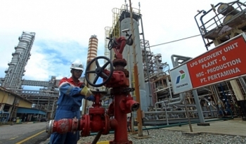 Indonesia sẽ ký hợp đồng xây dựng NMLD Tuban với Rosneft cuối 2017