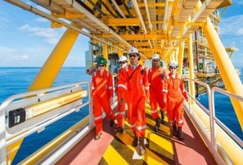 Petronas, PTTEP hợp tác thăm dò và khai thác dầu khí ở Vịnh Thái Lan