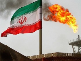 Xuất khẩu dầu mỏ của Iran vượt quá 2 triệu thùng/ngày