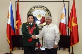 Việt Nam - Philippines tăng cường hợp tác quốc phòng