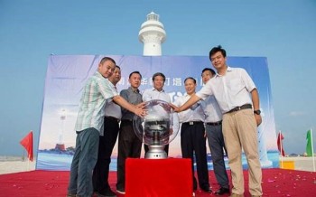 Trung Quốc xây xong 2 hải đăng trái phép tại bãi Đá Châu Viên