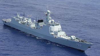 Trung Quốc điều chiến hạm nào ra “tiếp” USS Lassen?
