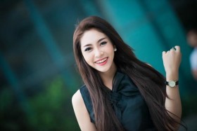 Hoa hậu Đặng Thu Thảo: “Tôi muốn chia sẻ với người bất hạnh”
