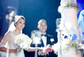 Sao Việt cưới “đại gia”