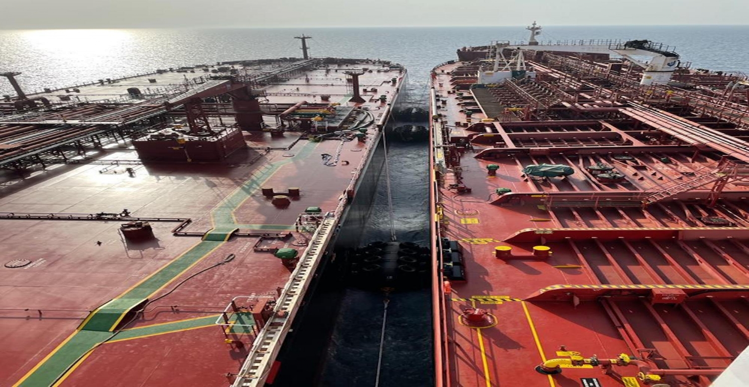 Giá dầu tăng hơn 6 USD khi EU xem xét lệnh cấm vận dầu mỏ của Nga