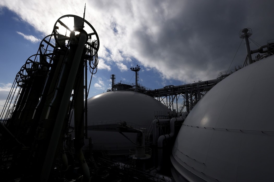 EU chia rẽ về lệnh cấm vận dầu mỏ của Nga, cân nhắc các bước đi khác