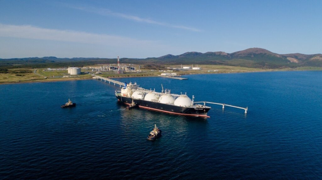 Nhật Bản: Mỹ chưa bao giờ gây áp lực buộc Nhật Bản rút khỏi các dự án dầu khí Sakhalin của Nga