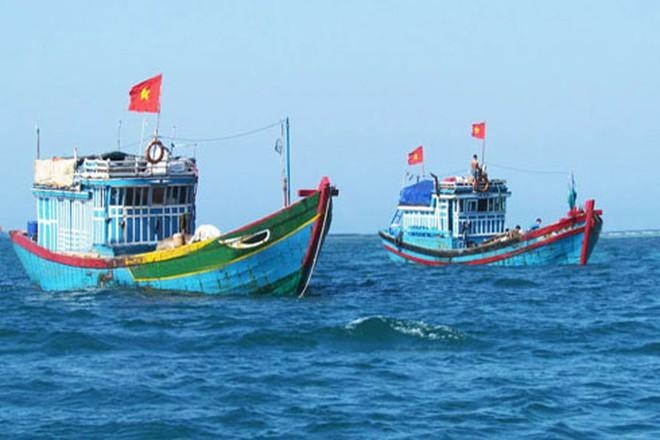 Phản đối lệnh cấm đánh bắt cá đơn phương của Trung Quốc ở Biển Đông