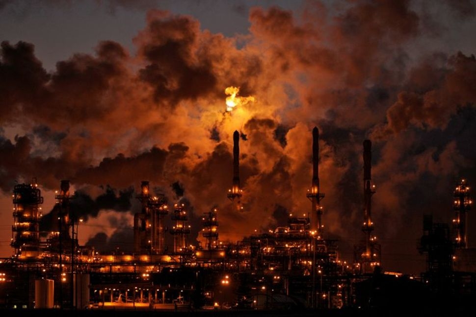 36 tổ chức tôn giáo tuyên bố thoái vốn khỏi nhiên liệu hóa thạch