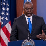 Bộ trưởng Quốc phòng Hoa Kỳ thăm Đông Nam Á để tăng cường quan hệ với khu vực