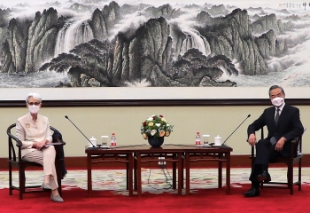 Mỹ và Trung Quốc bất đồng sâu sắc nhưng sẽ tiếp tục đối thoại