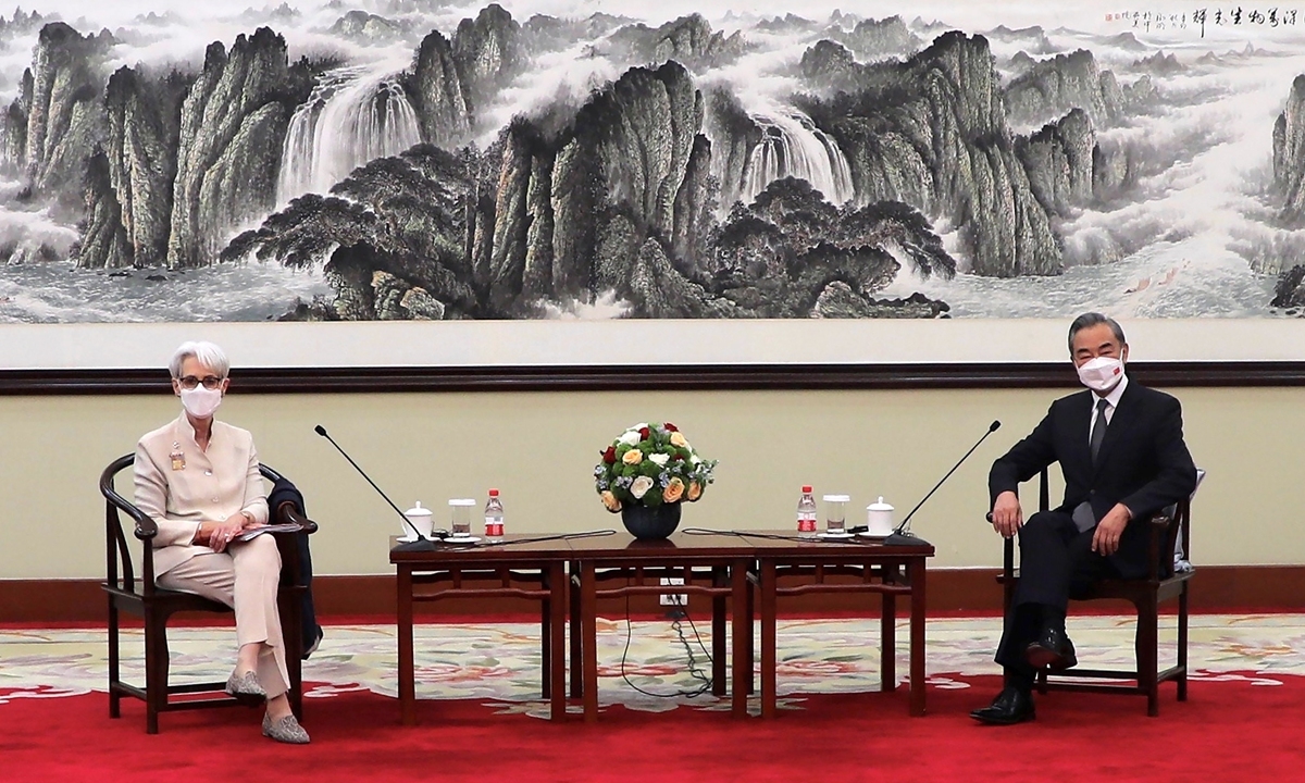 Tổng thống Mỹ Biden và Chủ tịch Trung Quốc Tập Cận Bình thảo luận về việc tránh xung đột