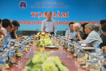 Đóng góp để phát triển ngành hóa dầu ở Việt Nam
