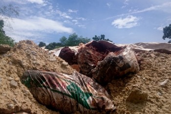 Dân Đà Nẵng theo dõi, bắt quả tang công ty môi trường chôn lén chất thải