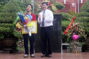 Thừa Thiên - Huế: Vinh danh nhà vô địch Olympia 2016