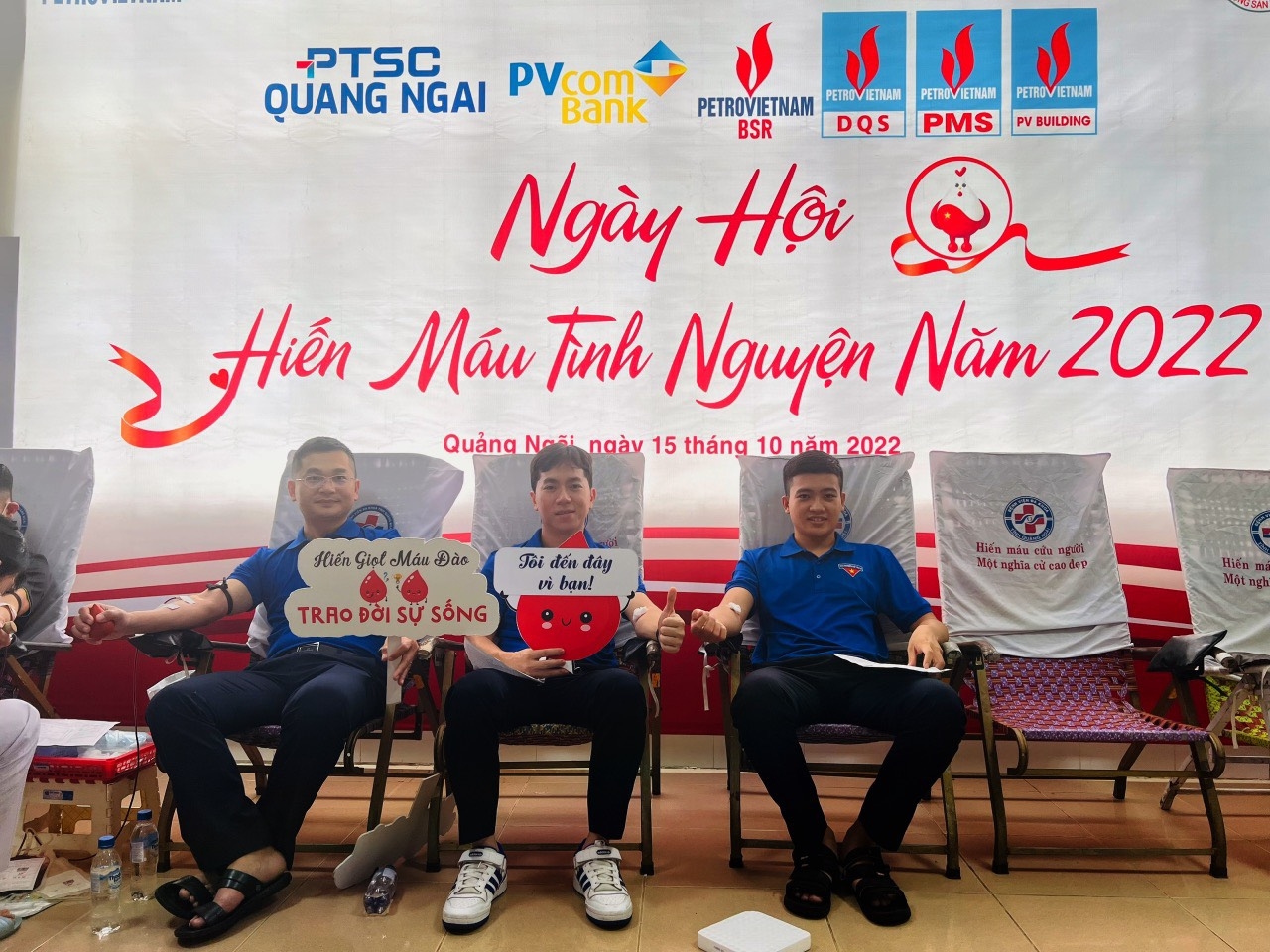 Đoàn Thanh niên BSR và cụm hoạt động dầu khí khu vực miền Trung tổ chức hiến máu tình nguyện năm 2022