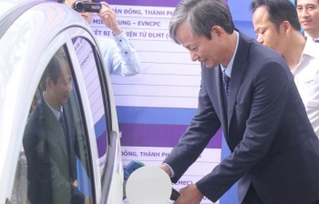 Khánh thành trạm sạc điện nhanh cho ô tô đầu tiên ở Việt Nam