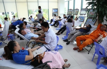 350 cán bộ EVN CPC hiến máu cứu người