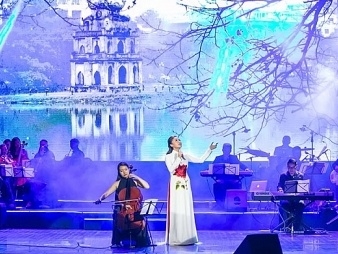 Văn Mai Hương nồng nàn với những ca khúc về Hà Nội