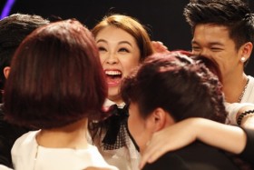 Vietnam Idol 2015: Khánh Tiên chia tay giấc mơ