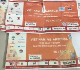Xuất hiện vé rởm trận Arsenal – Việt Nam