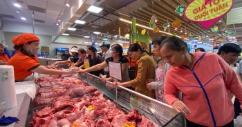 Giá thịt lợn: Trong nước bán cao vút, hàng nhập từ Đức, Mỹ... chỉ 26.000 đồng/kg