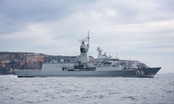 Australia điều chiến hạm tới eo biển Hormuz
