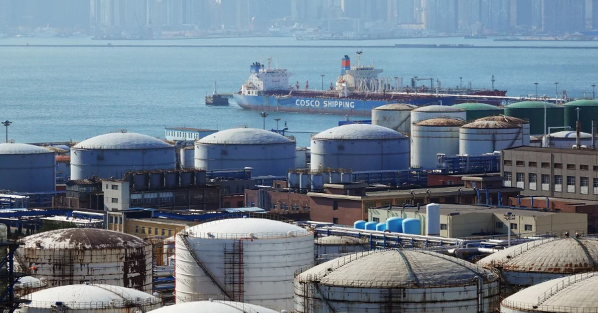 Mỹ dọa trừng phạt Trung Quốc nếu mua dầu của Iran