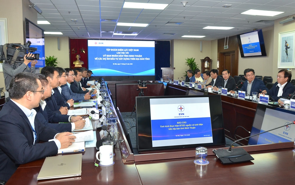 EVN và tỉnh Ninh Thuận phối hợp chặt chẽ trong việc đẩy nhanh tiến độ các dự án điện
