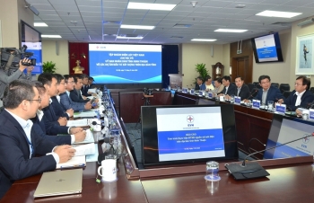 EVN và tỉnh Ninh Thuận phối hợp chặt chẽ trong việc đẩy nhanh tiến độ các dự án điện