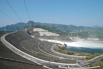 Để khởi công Dự án Nhà máy Thủy điện Hòa Bình mở rộng đúng tiến độ và an toàn...