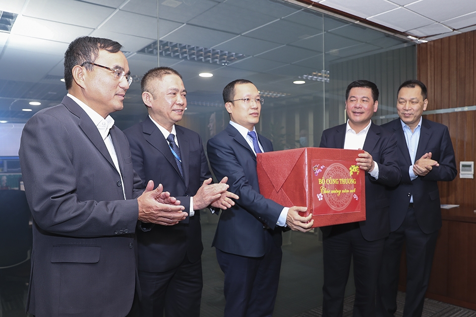 Bộ trưởng Nguyễn Hồng Diên: EVN đã chuẩn bị tốt cho công tác đảm bảo cung cấp điện dịp Tết Nhâm Dần