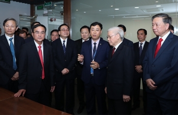 Tổng Bí thư, Chủ tịch nước Nguyễn Phú Trọng: Ngành Điện là ngành công nghiệp mũi nhọn của đất nước