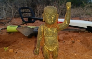 Bất ngờ tìm được tượng Phật từ thời Minh ngay bờ biển