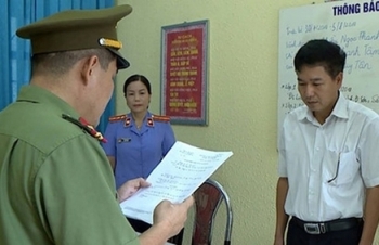 Cựu công an bị điều tra vì mở cửa phòng để sửa điểm thi ở Sơn La