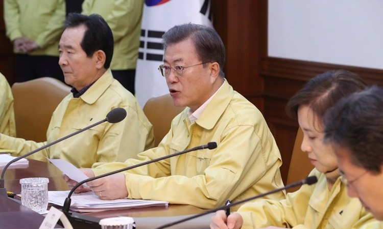 Hàn Quốc nâng cảnh báo nCoV lên mức cao nhất