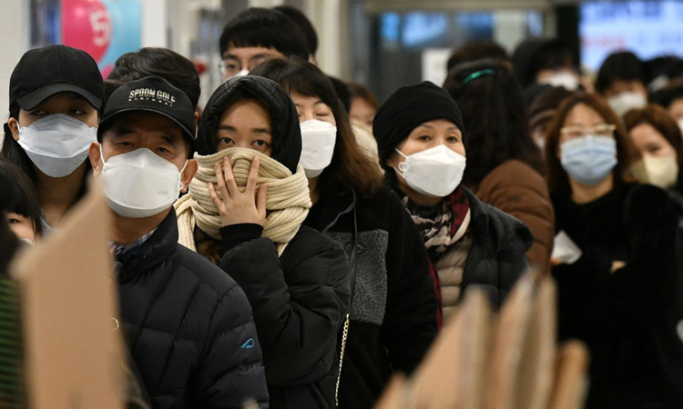 Gần 1.000 người Hàn Quốc nhiễm nCoV