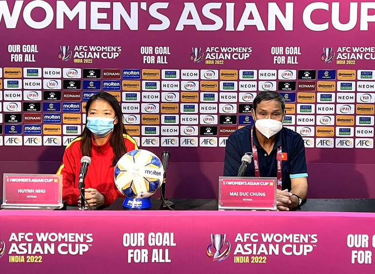 Tuyển nữ Việt Nam rộng cửa đi World Cup, HLV Mai Đức Chung nói điều bất ngờ - 1