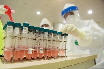 Bộ Y tế nhập 200.000 test xét nghiệm nhanh nCoV