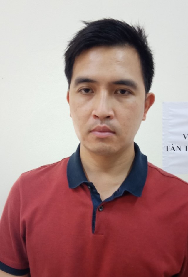Liên quan đến vụ mua chế phẩm Redoxy 3C, ông Nguyễn Đức Chung bị khởi tố  - 2
